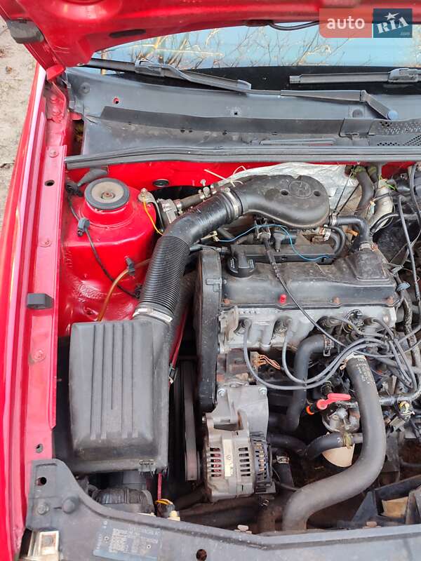 Седан Volkswagen Vento 1995 в Черкасах