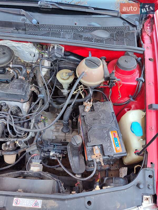 Седан Volkswagen Vento 1995 в Черкасах