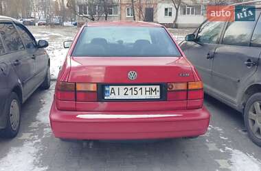 Седан Volkswagen Vento 1998 в Сумах