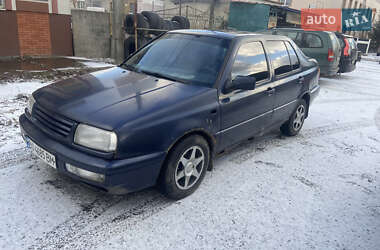 Седан Volkswagen Vento 1993 в Тернополе