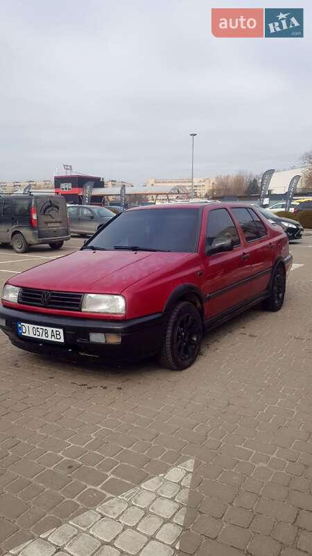 Седан Volkswagen Vento 1994 в Львове