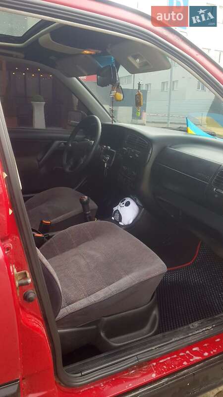 Седан Volkswagen Vento 1994 в Львове