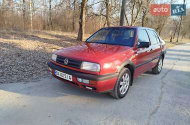 Седан Volkswagen Vento 1993 в Кам'янець-Подільському