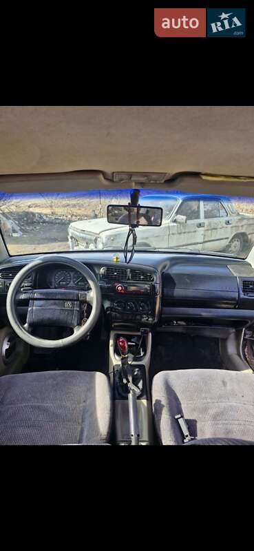 Седан Volkswagen Vento 1993 в Рівному фото 31 Седан Volkswagen Vento 1993 в Рівному