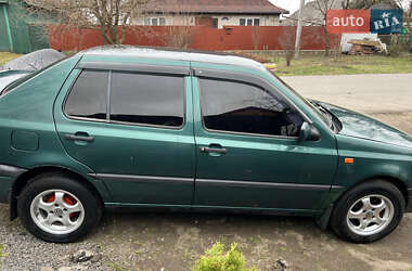 Седан Volkswagen Vento 1996 в 