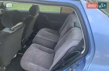 Седан Volkswagen Vento 1992 в 