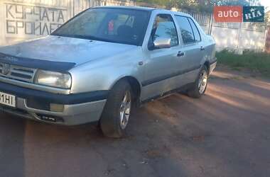 Седан Volkswagen Vento 1998 в Коростене