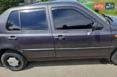 Седан Volkswagen Vento 1993 в Черноморске