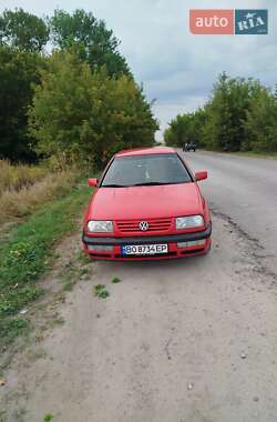 Седан Volkswagen Vento 1996 в Збараже