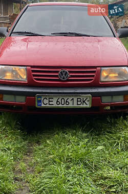 Седан Volkswagen Vento 1993 в Берегомету