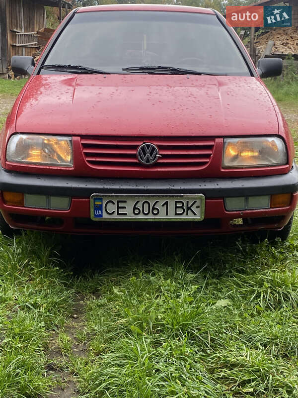 Седан Volkswagen Vento 1993 в Берегомете