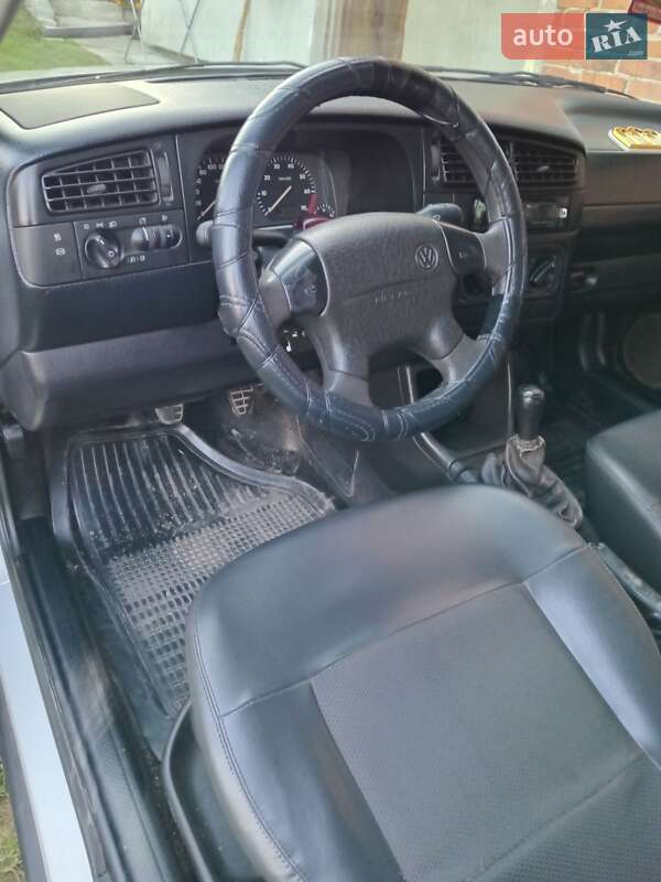 Седан Volkswagen Vento 1996 в Львові