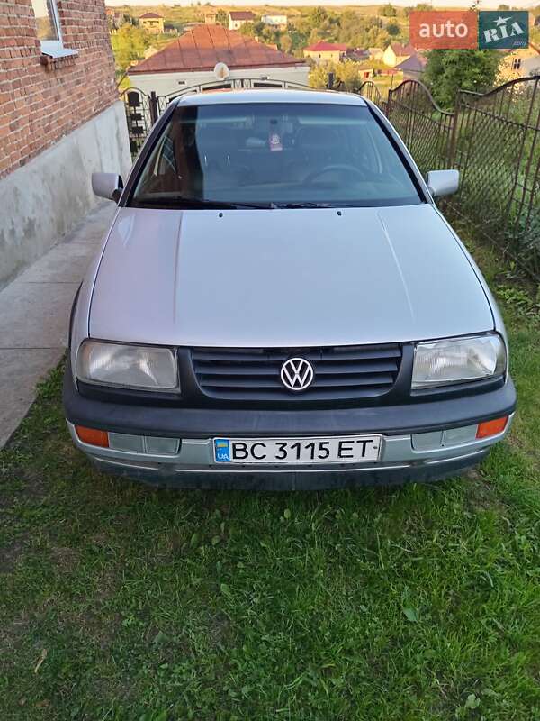 Volkswagen Vento 1996 Volkswagen Vento 1996