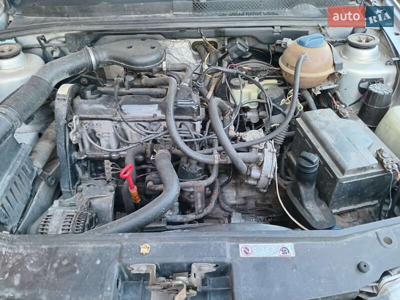 Седан Volkswagen Vento 1996 в Львові