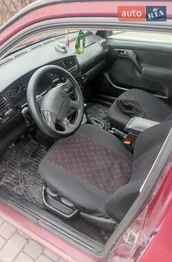 Седан Volkswagen Vento 1997 в 
