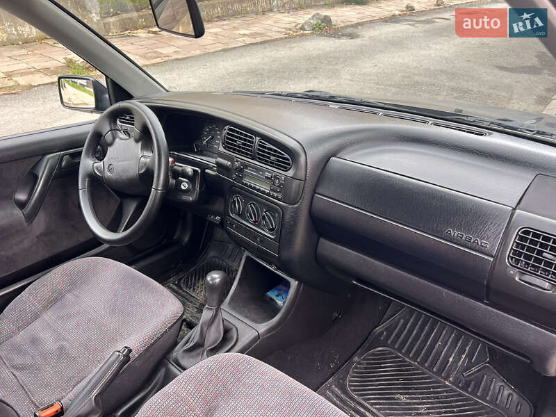 Седан Volkswagen Vento 1994 в Чорткове фото 8 Седан Volkswagen Vento 1994 в Чорткове