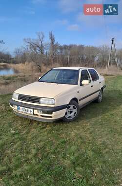 Седан Volkswagen Vento 1994 в Кременчуге