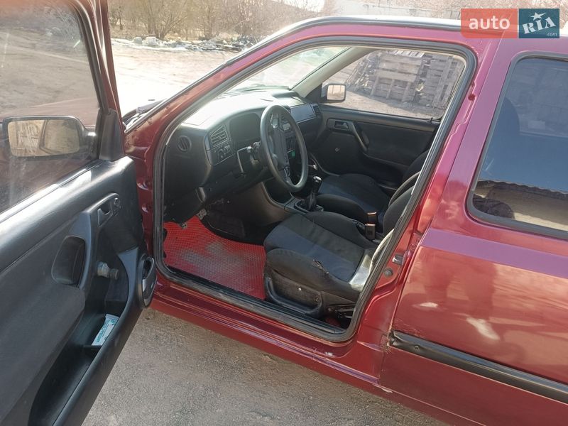 Седан Volkswagen Vento 1994 в Радивилове