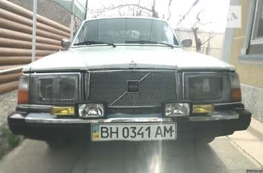 Седан Volvo 240 1985 в Измаиле