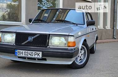 Седан Volvo 240 1990 в Одессе