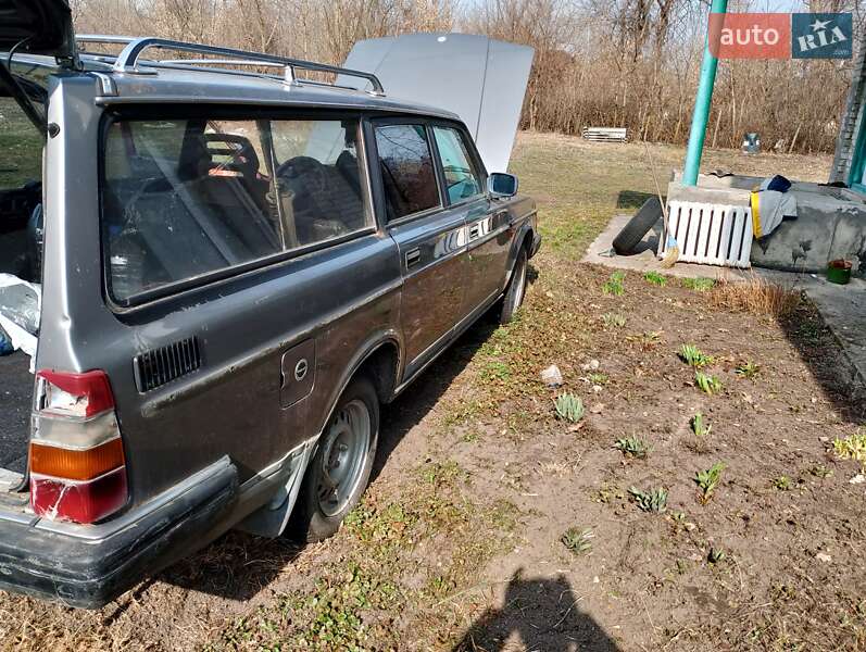 Універсал Volvo 240 1986 в Конотопі