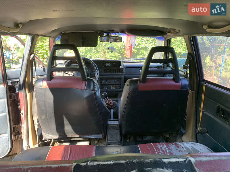 Седан Volvo 244 1981 в Николаеве