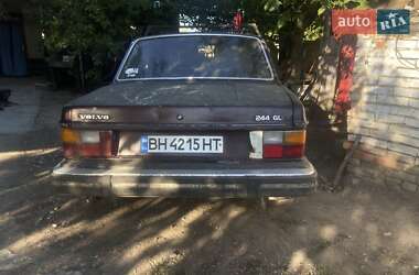 Седан Volvo 244 1979 в 