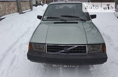 Хэтчбек Volvo 340 1987 в Дубно