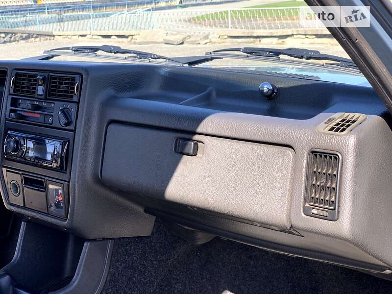 Купе Volvo 340 1986 в Березані