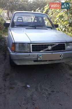 Хэтчбек Volvo 340 1985 в 
