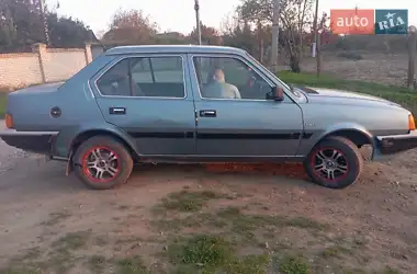 Volvo 340 1987