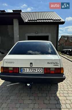 Хэтчбек Volvo 340 1989 в 