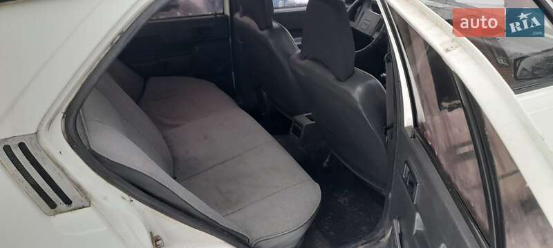 Хэтчбек Volvo 340 1986 в Нежине