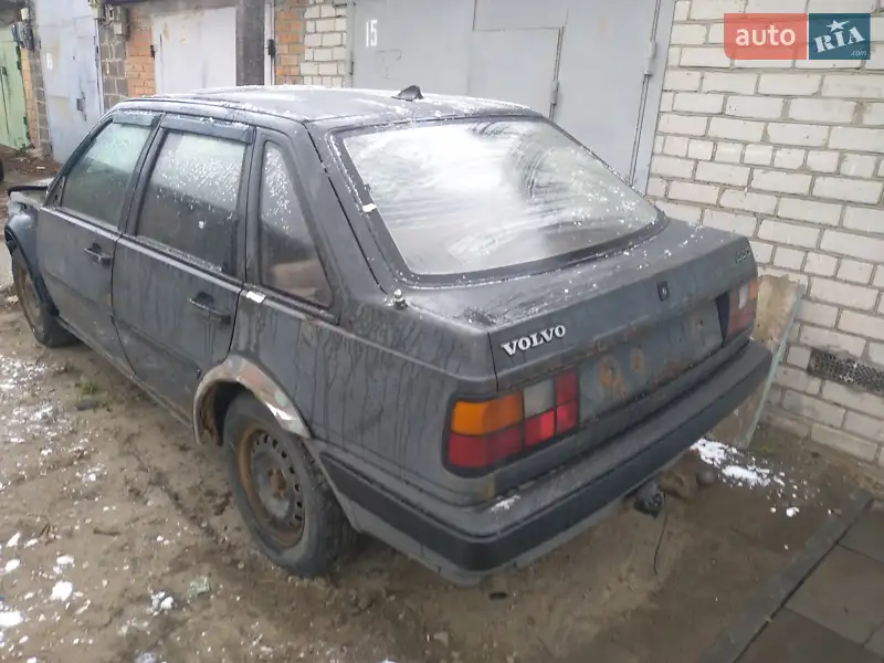 Volvo 440 1992