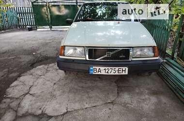 Хэтчбек Volvo 440 1989 в Кропивницком