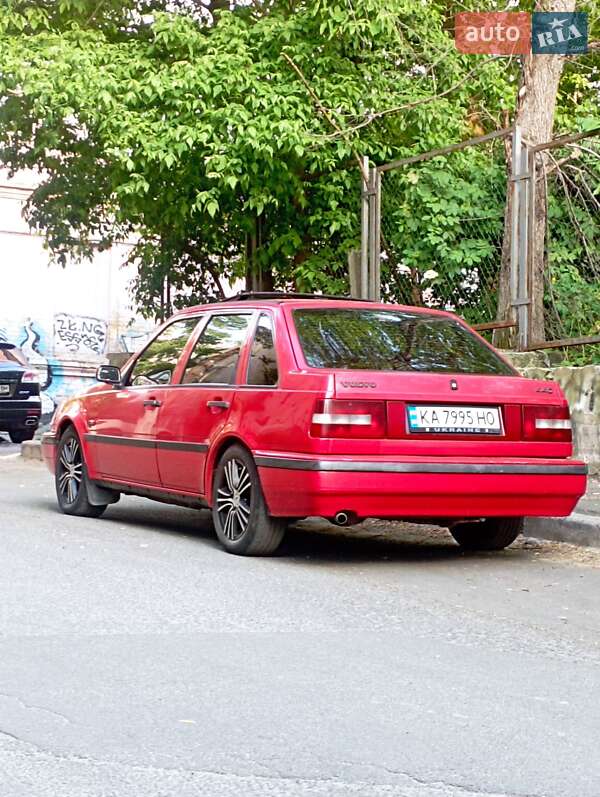 Хетчбек Volvo 440 1996 в Києві