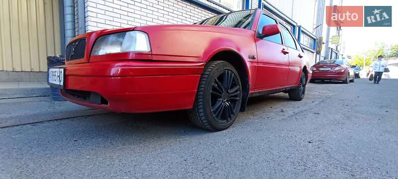 Хетчбек Volvo 440 1996 в Києві