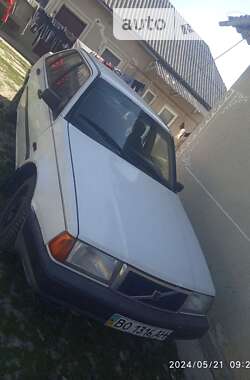 Хетчбек Volvo 440 1992 в Чорткові