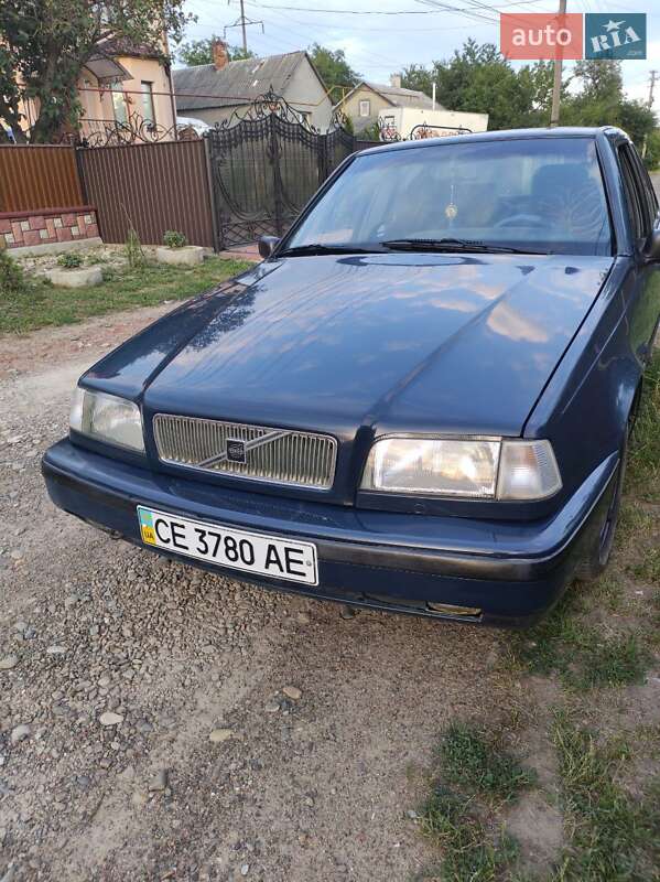 Хэтчбек Volvo 440 1994 в Черновцах