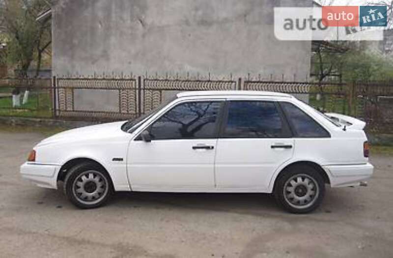 Хэтчбек Volvo 440 1990 в Перегинском фото 8 Хэтчбек Volvo 440 1990 в Перегинском