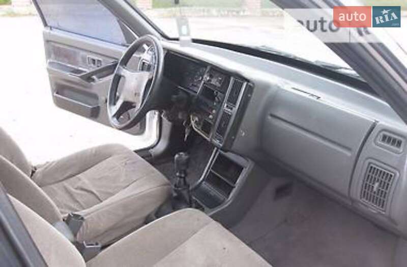 Хэтчбек Volvo 440 1990 в Перегинском фото 18 Хэтчбек Volvo 440 1990 в Перегинском