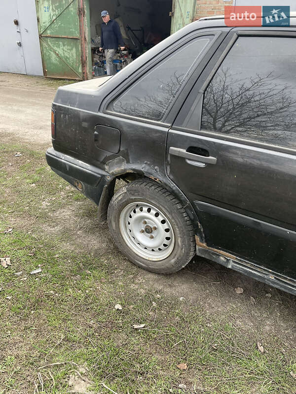Хэтчбек Volvo 440 1989 в Знаменке