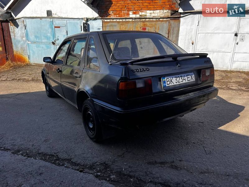 Хэтчбек Volvo 440 1991 в Хмельницком
