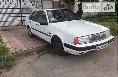 Седан Volvo 460 1990 в Одессе