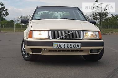 Седан Volvo 460 1992 в 