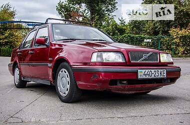 Седан Volvo 460 1992 в Боярці