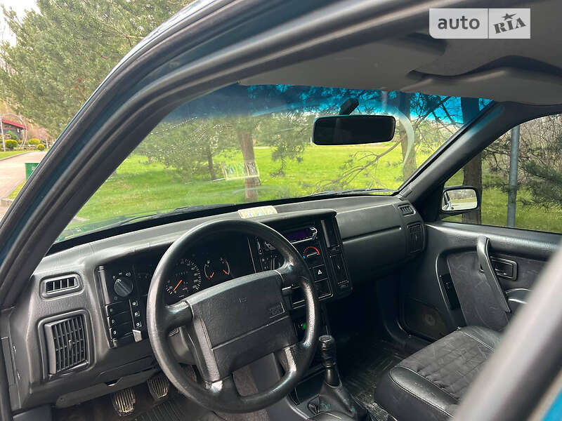 Седан Volvo 460 1996 в Дрогобичі