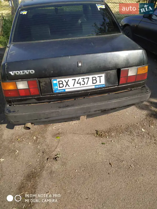 Volvo 460 1990