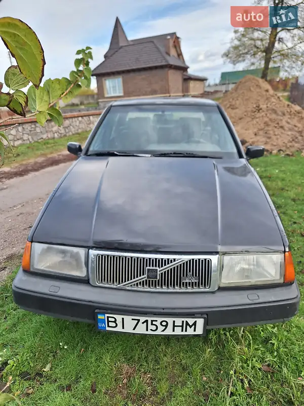Volvo 460 1992