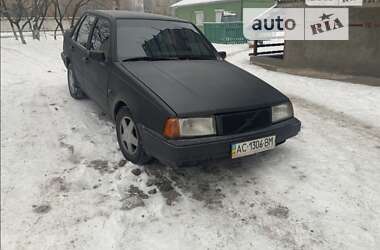 Седан Volvo 460 1992 в Хмельницком
